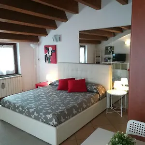 rezervați aici